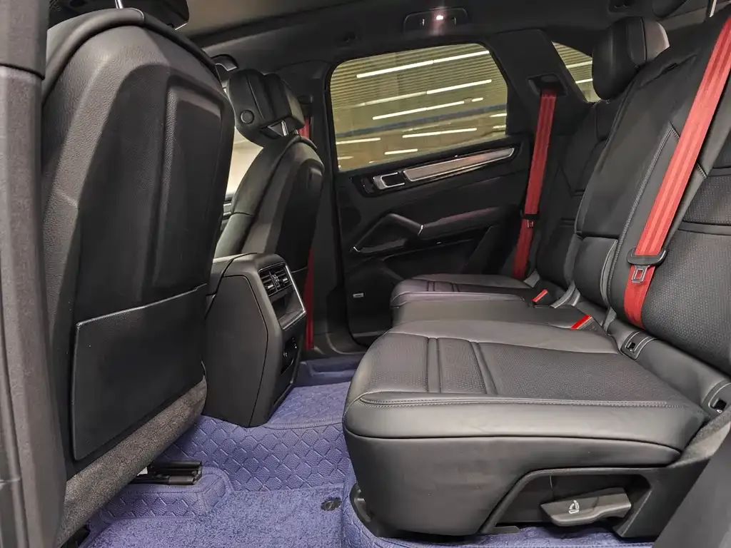 Porsche Cayenne Hybrid 2022 из CN, фото 9