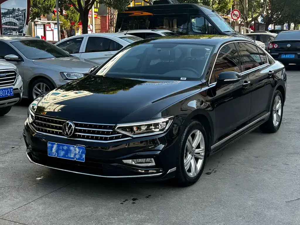 Volkswagen Magotan 2025 из CN, фото 1