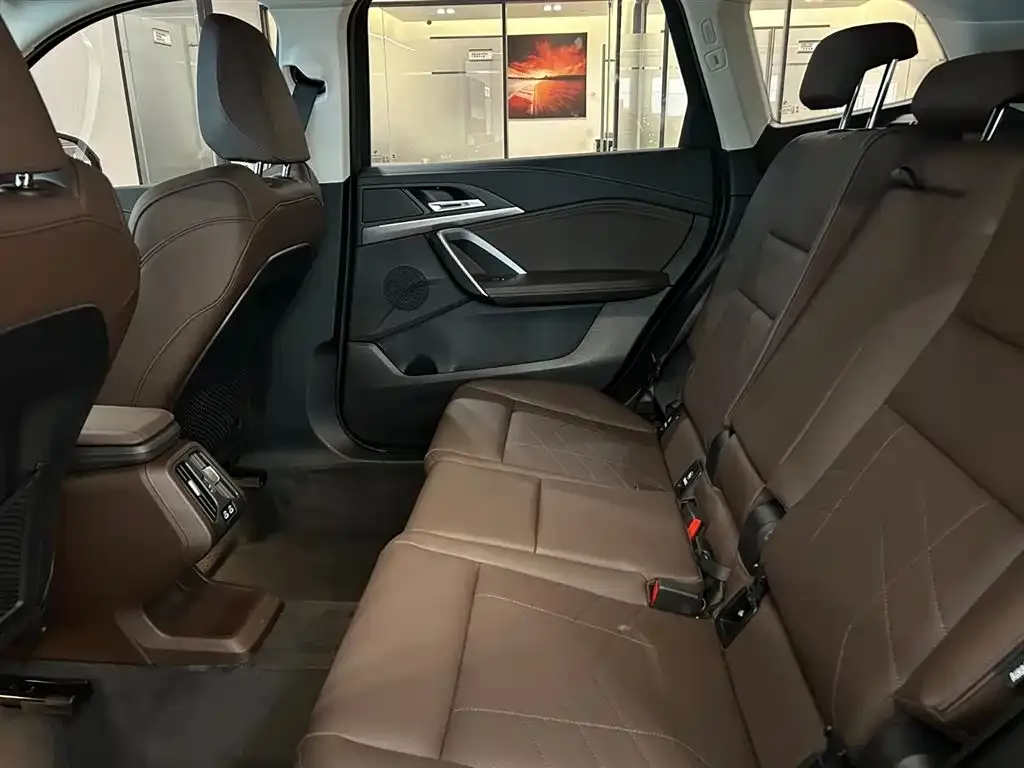 BMW X1 2025 из CN, фото 5