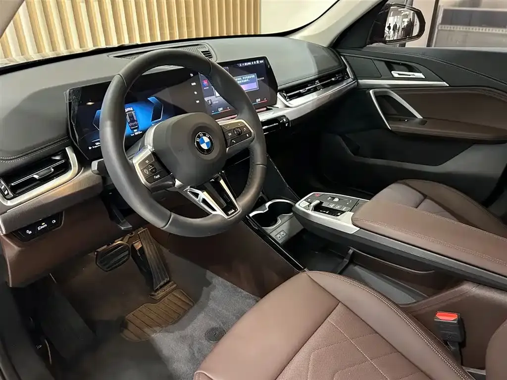 BMW X1 2025 из CN, фото 9