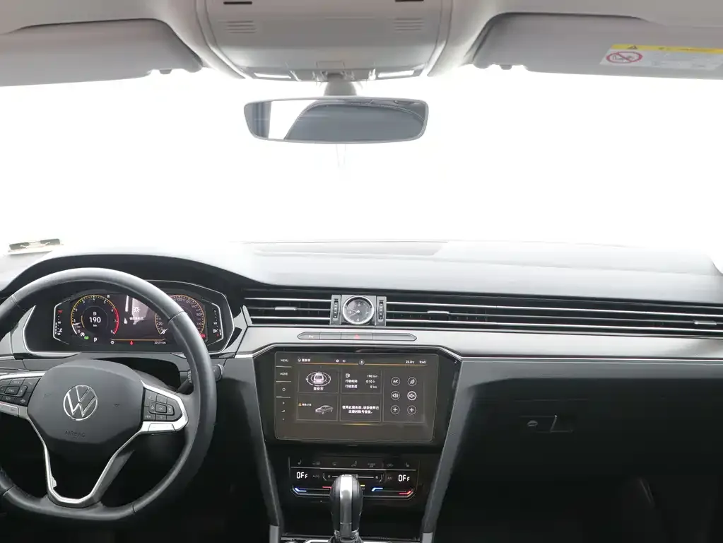 Volkswagen Magotan 2022 из CN, фото 6