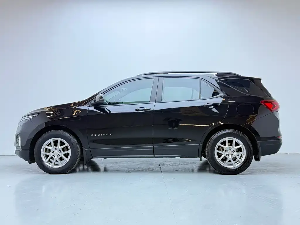 Chevrolet Equinox 2022 из CN, фото 2