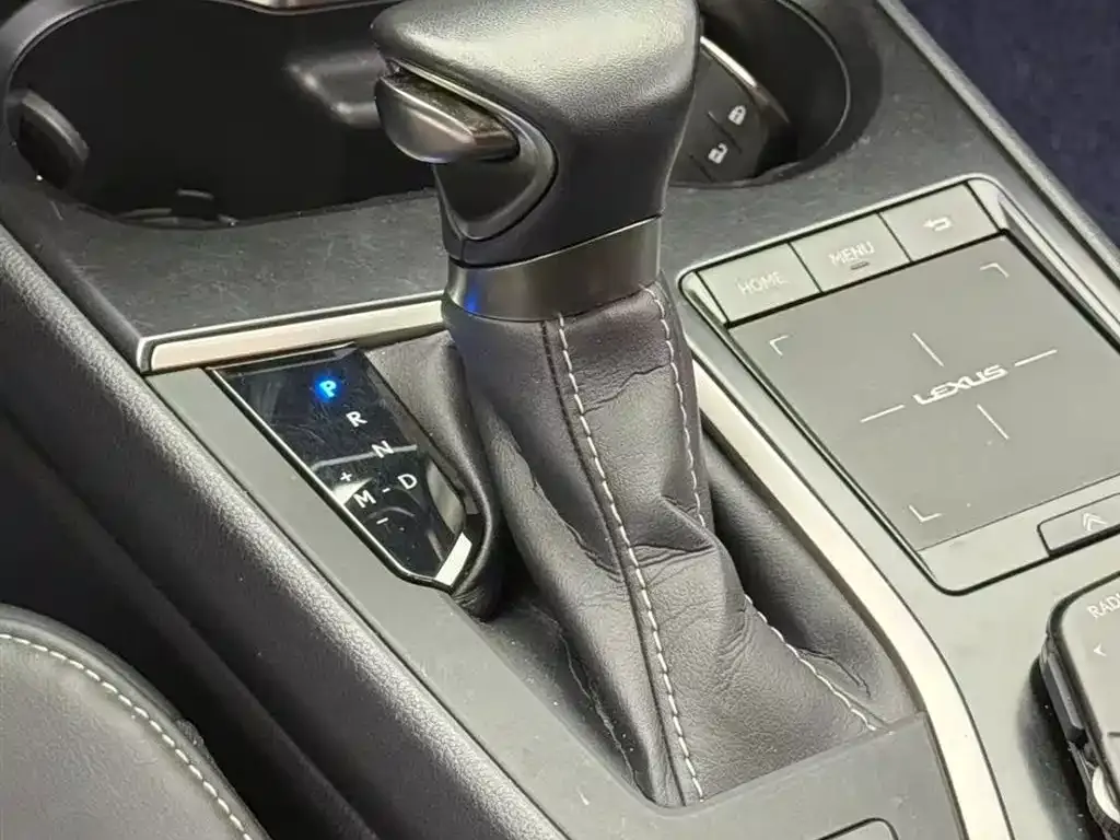 Lexus UX 2021 из CN, фото 5
