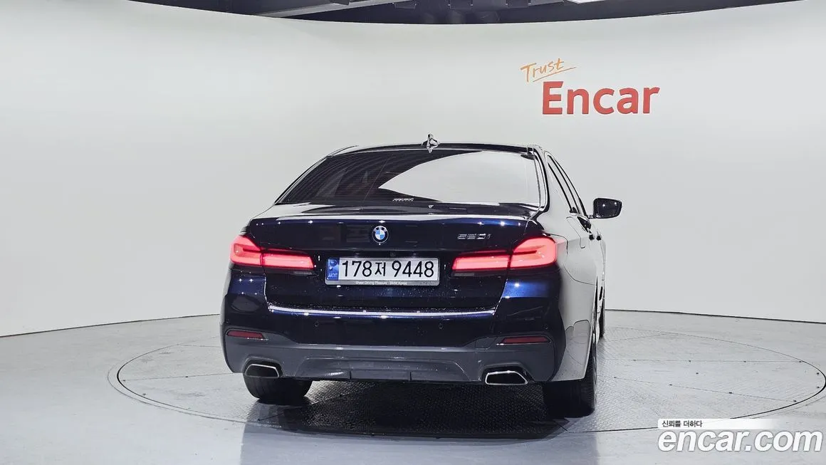 BMW 5-Series 2021 из KR, фото 2