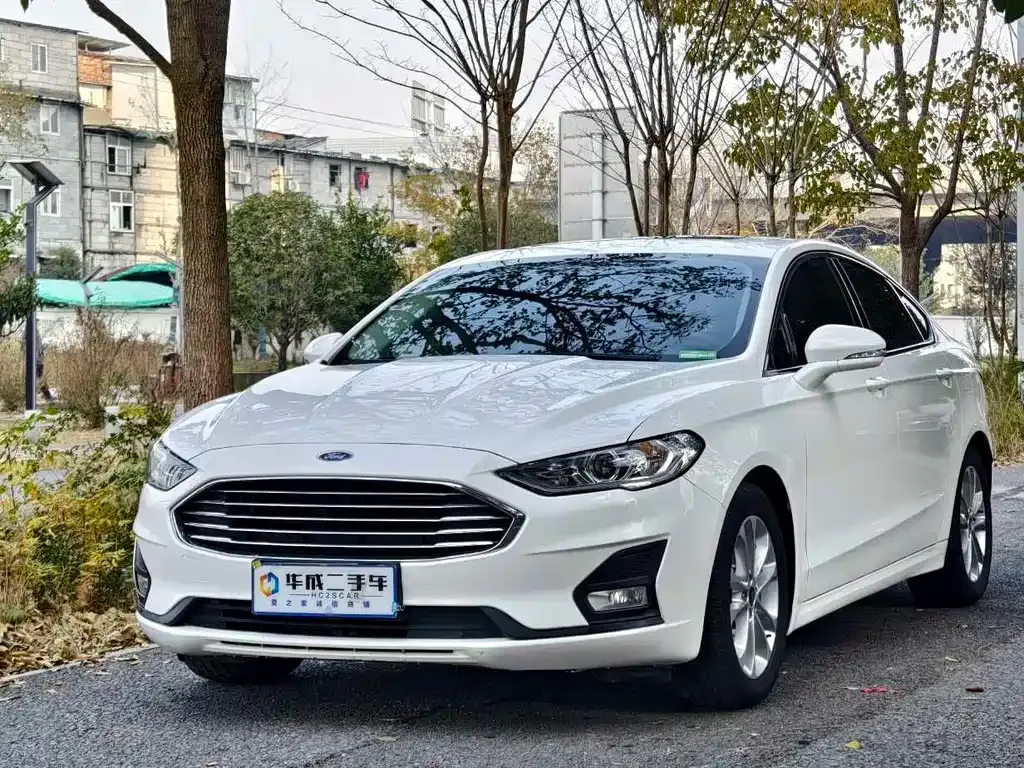 Ford Mondeo 2022 из CN, фото 2