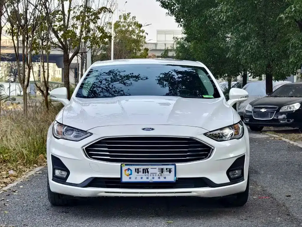 Ford Mondeo 2022 из CN, фото 3