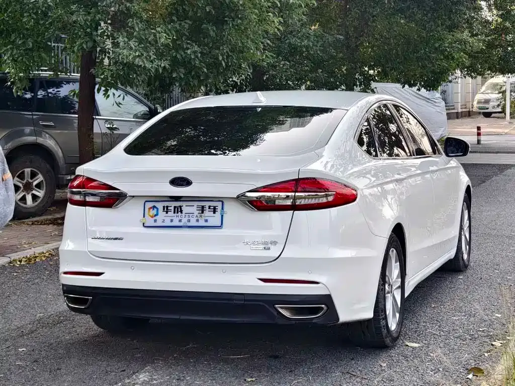 Ford Mondeo 2022 из CN, фото 6