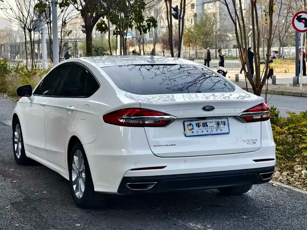 Ford Mondeo 2022 из CN, фото 7