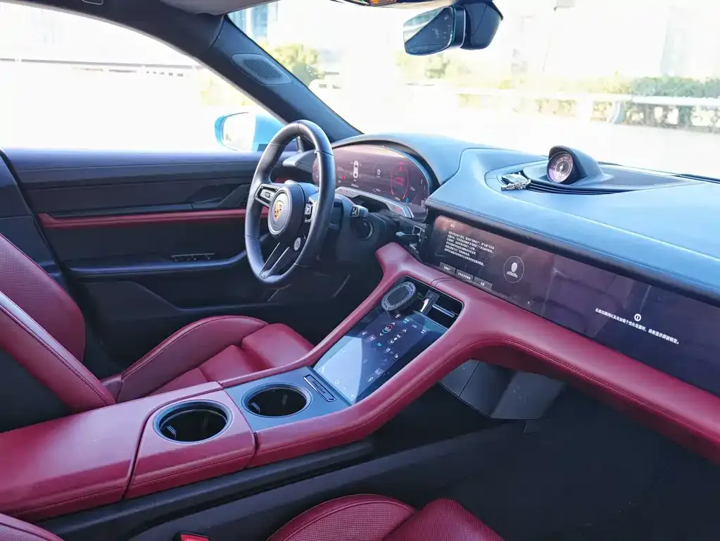 Porsche Taycan 2021 из CN, фото 2