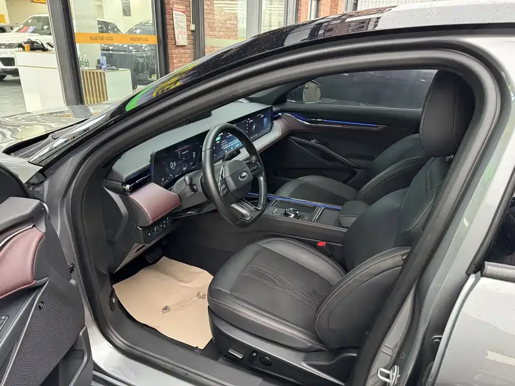 Ford Mondeo 2024 из CN, фото 3