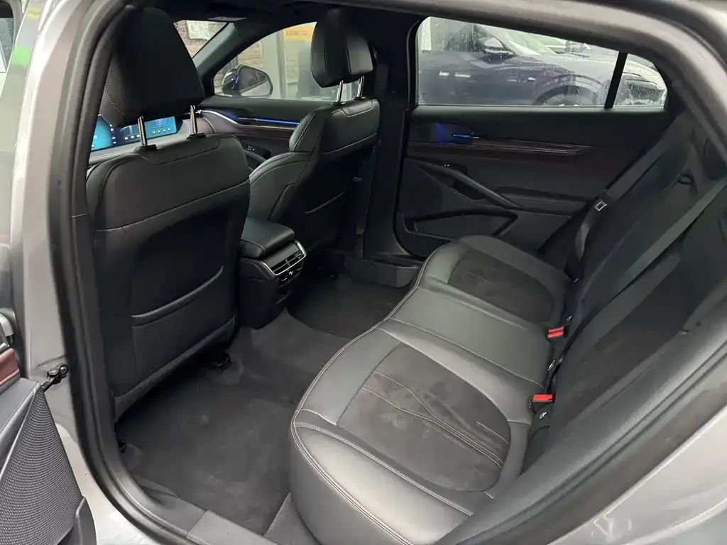 Ford Mondeo 2024 из CN, фото 10