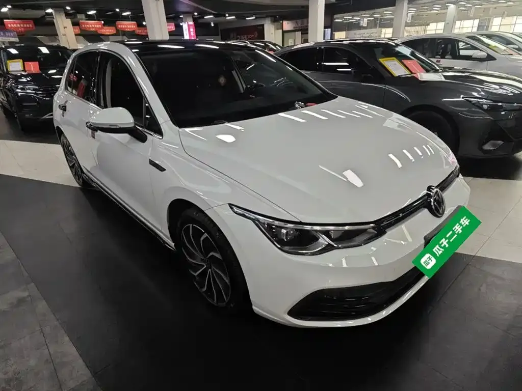 Volkswagen Golf 2021 из CN, фото 4