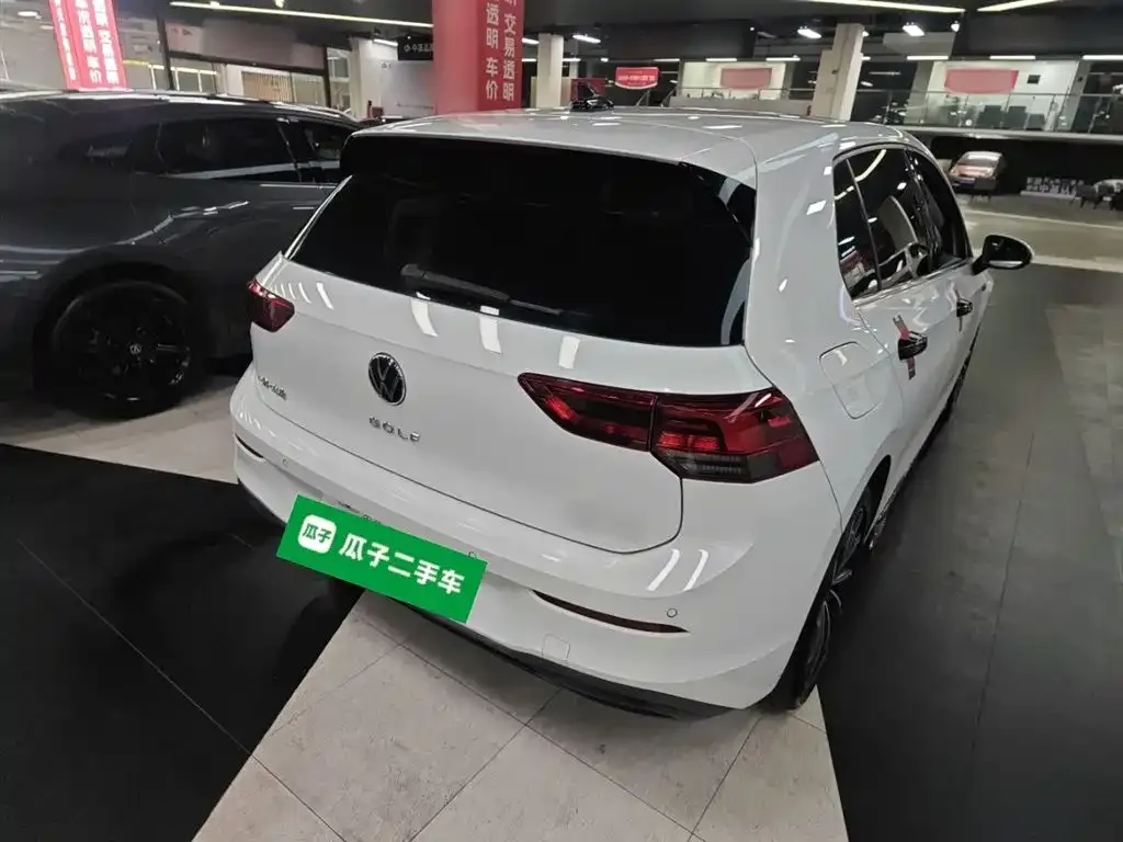 Volkswagen Golf 2021 из CN, фото 7