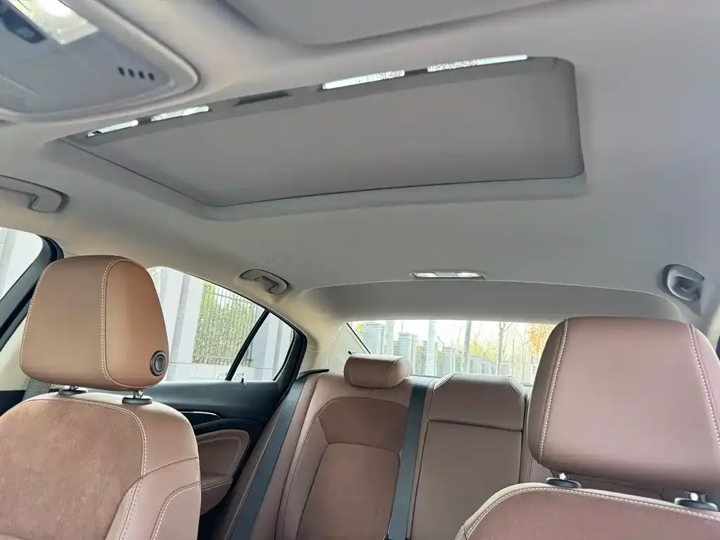 Buick Regal 2023 из CN, фото 2