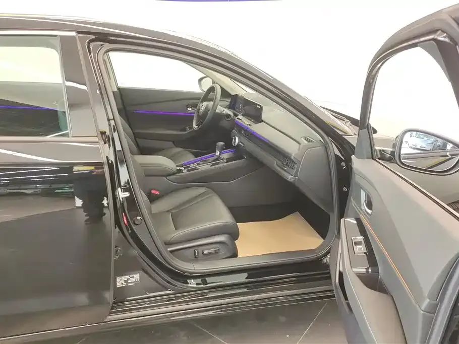 Honda Accord 2025 из CN, фото 8