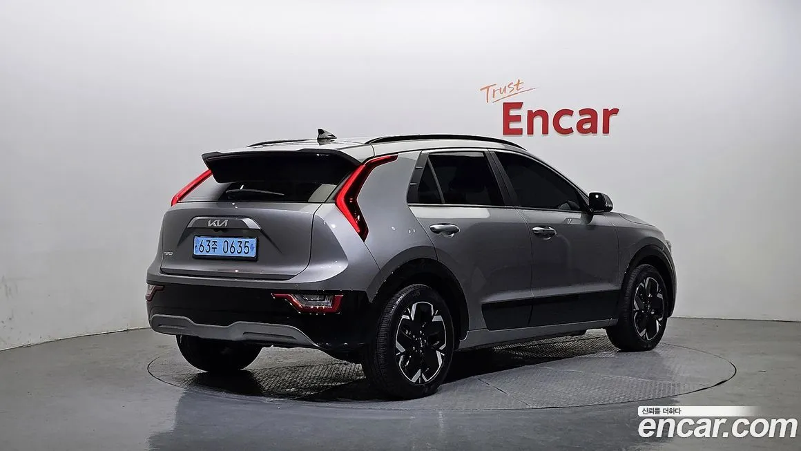 Kia Niro 2024 из KR, фото 2