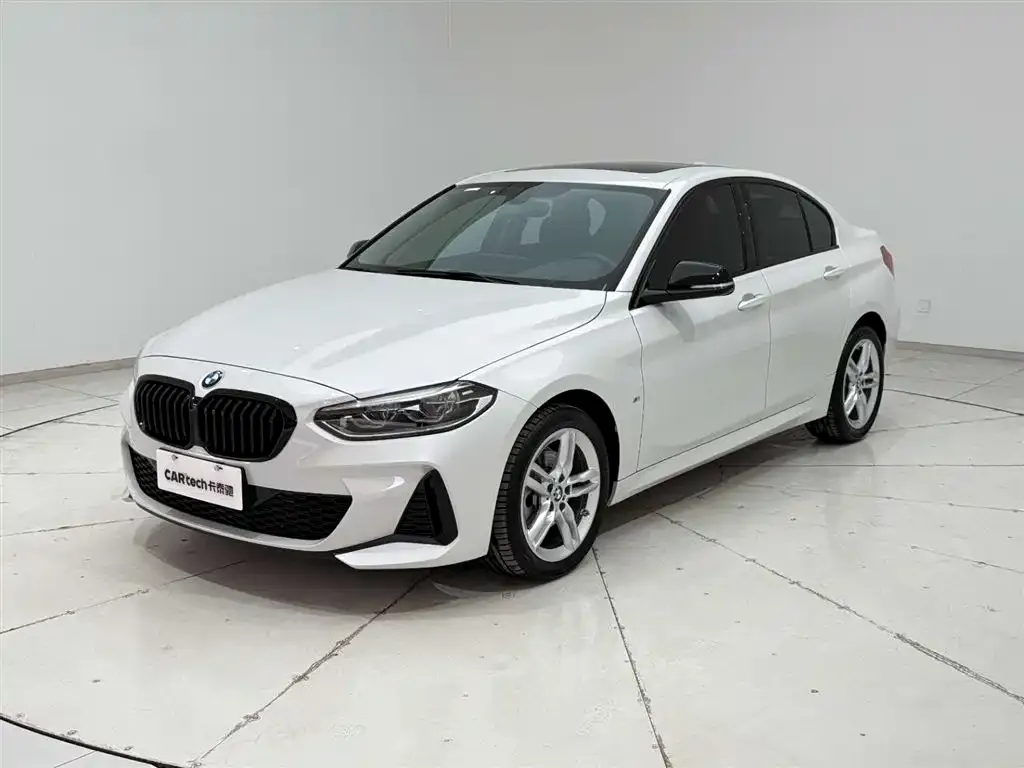 BMW 1 Series 2023 из CN, фото 5