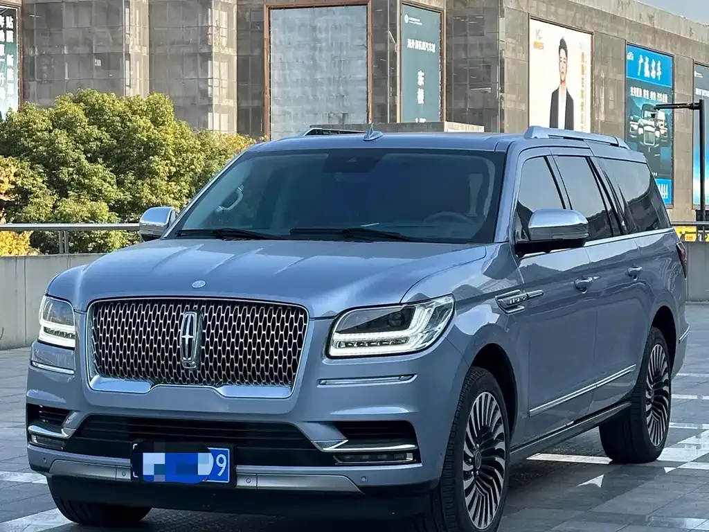 Lincoln Navigator 2021 из CN, фото 1