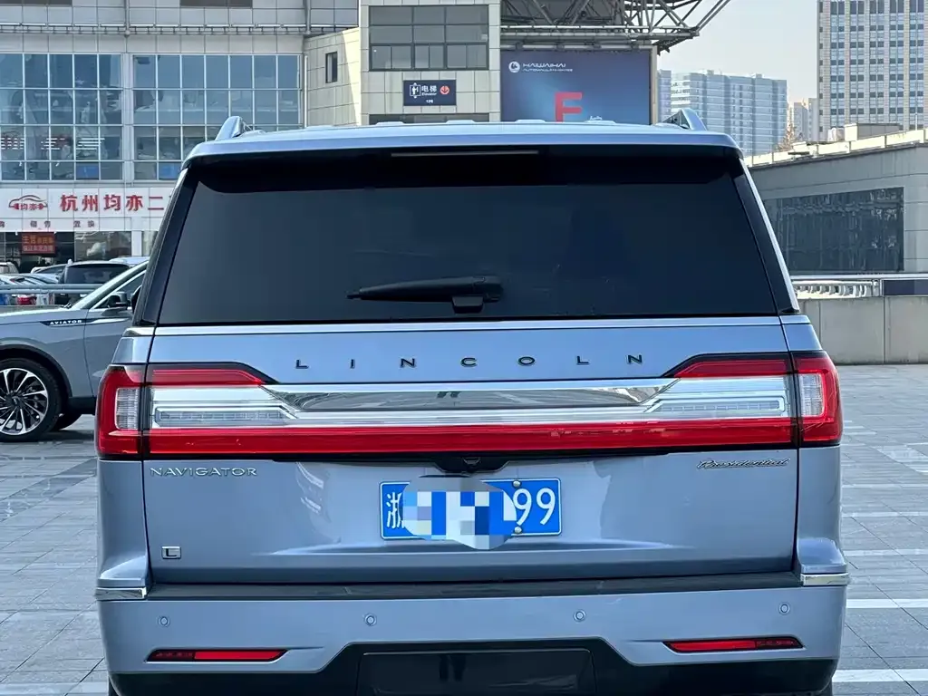 Lincoln Navigator 2021 из CN, фото 8