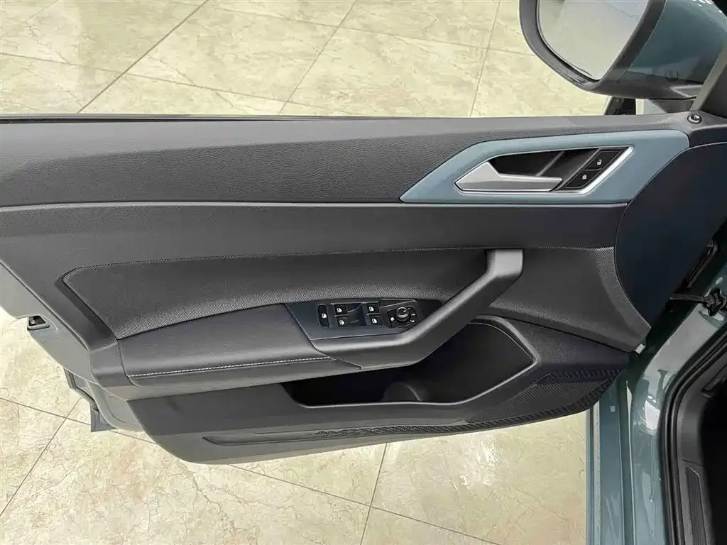 Volkswagen Lavida 2023 из CN, фото 7