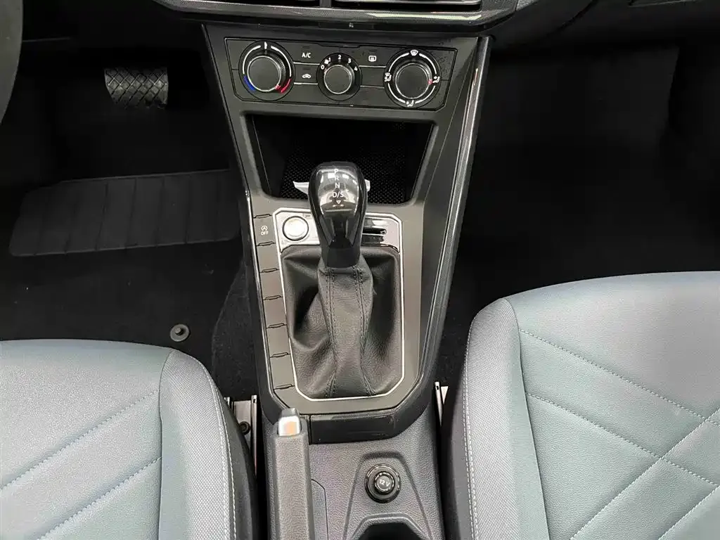 Volkswagen Lavida 2023 из CN, фото 6