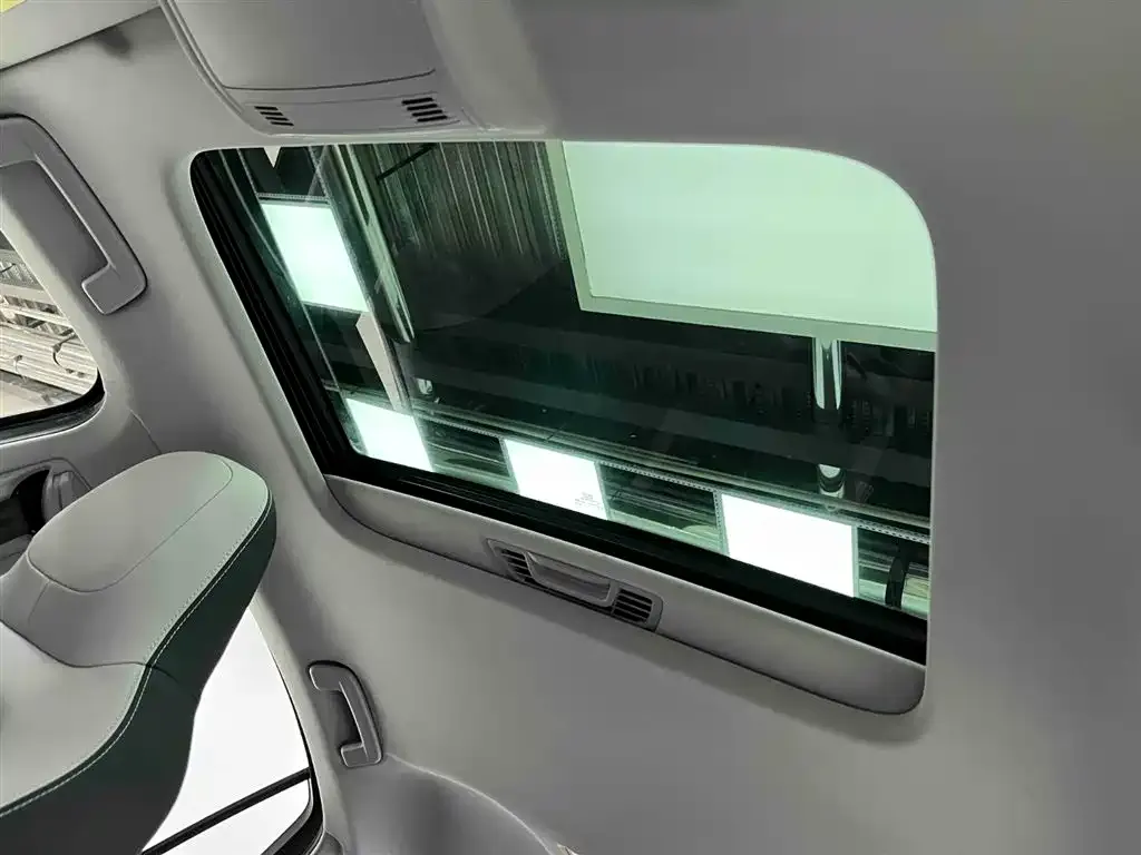 Volkswagen Lavida 2023 из CN, фото 3