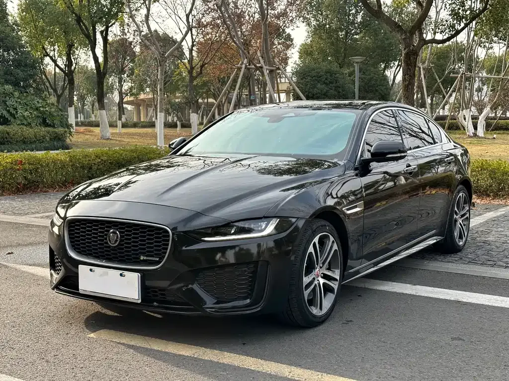 Jaguar XEL
