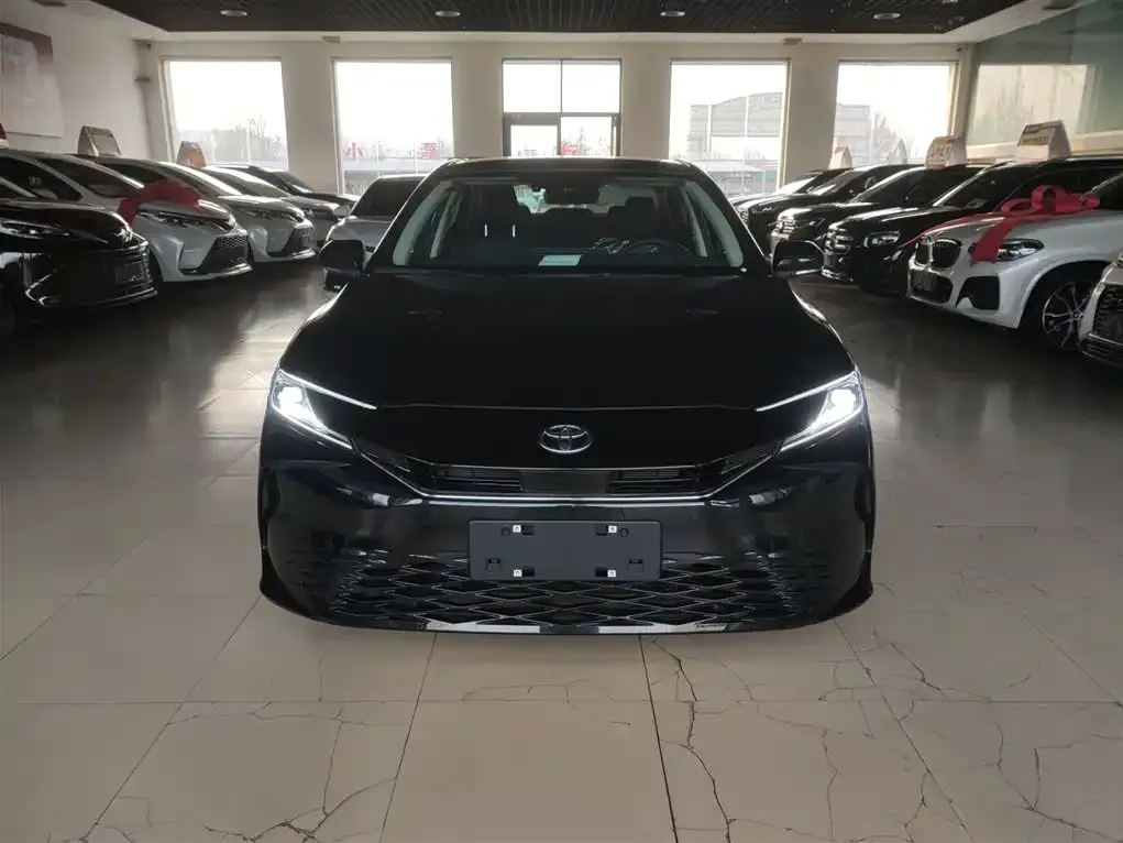 Toyota Camry 2025 из CN, фото 6