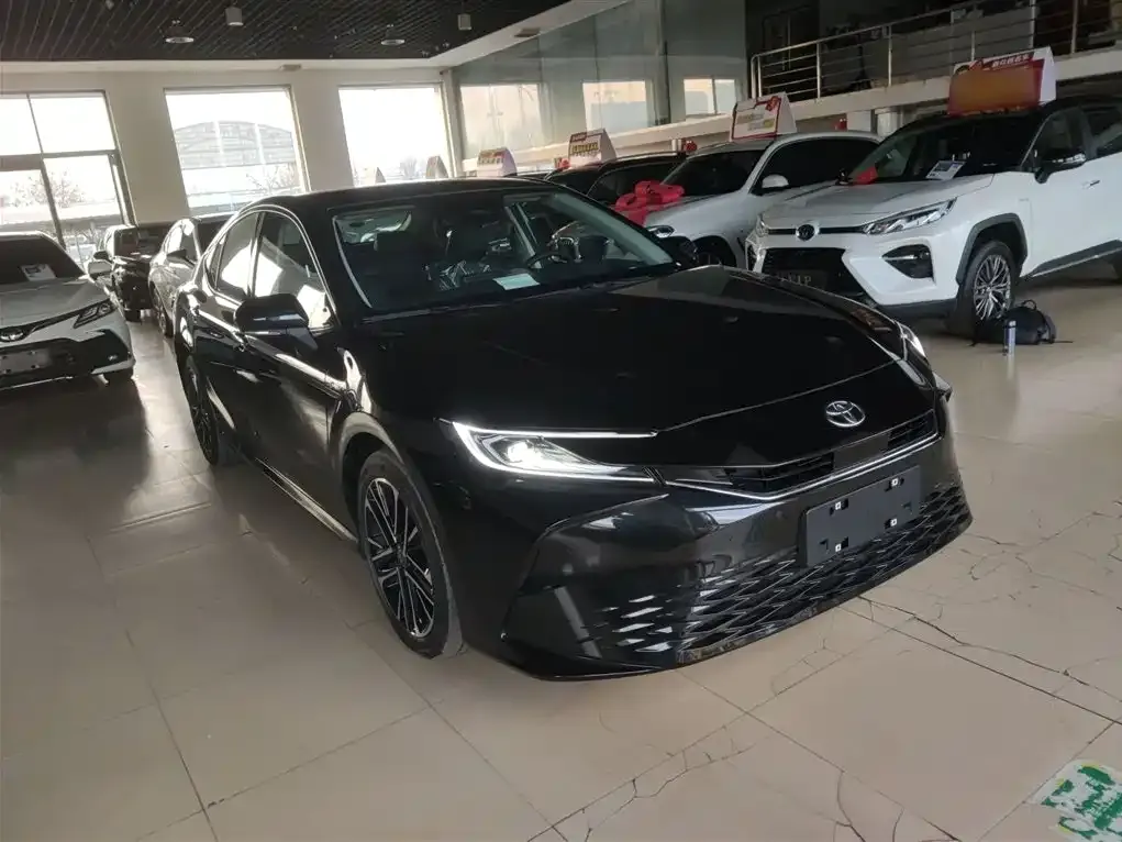 Toyota Camry 2025 из CN, фото 9