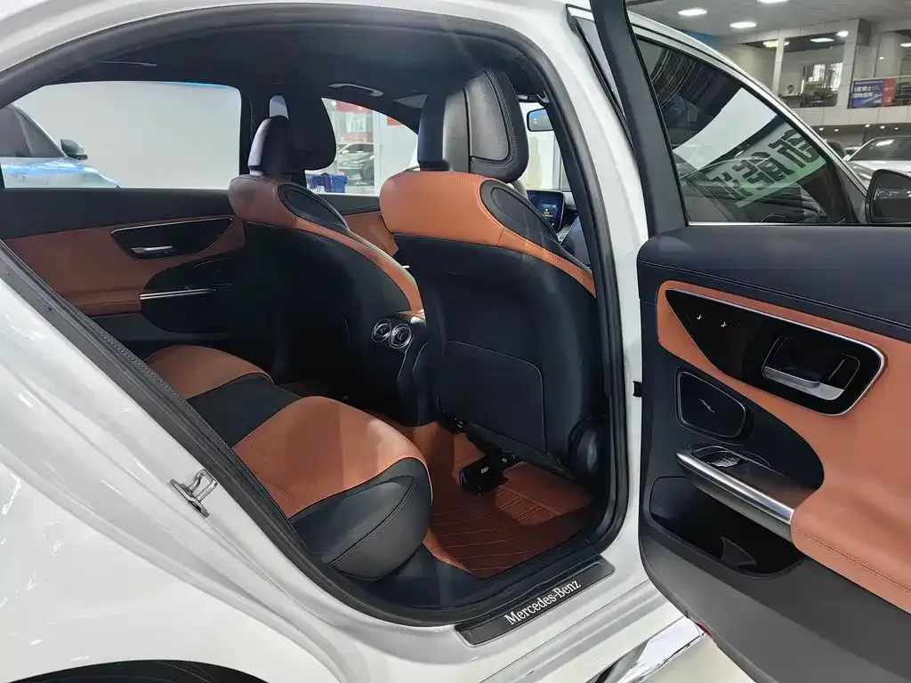 Mercedes-Benz C-Class 2023 из CN, фото 6