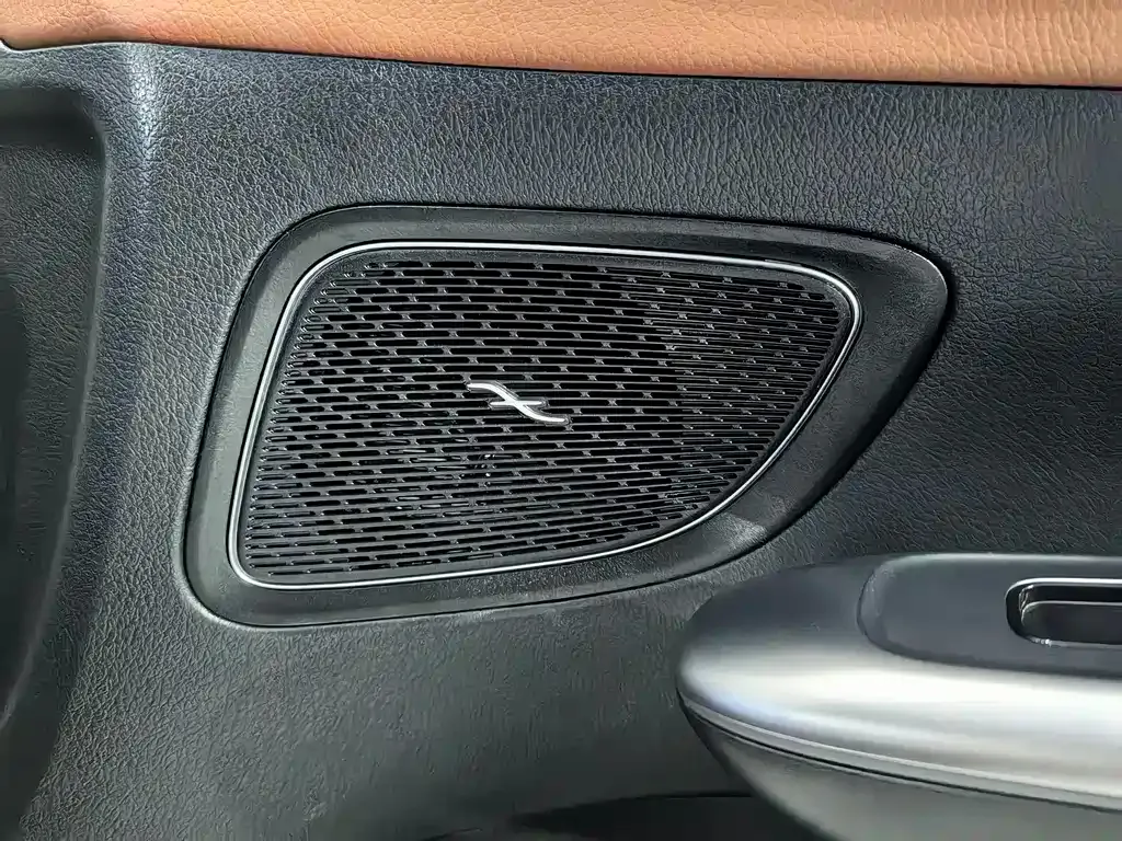 Mercedes-Benz C-Class 2023 из CN, фото 9
