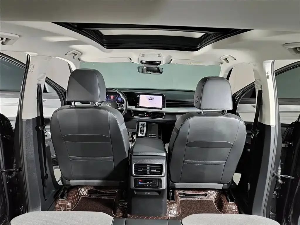 Volkswagen Tavendor 2023 из CN, фото 5