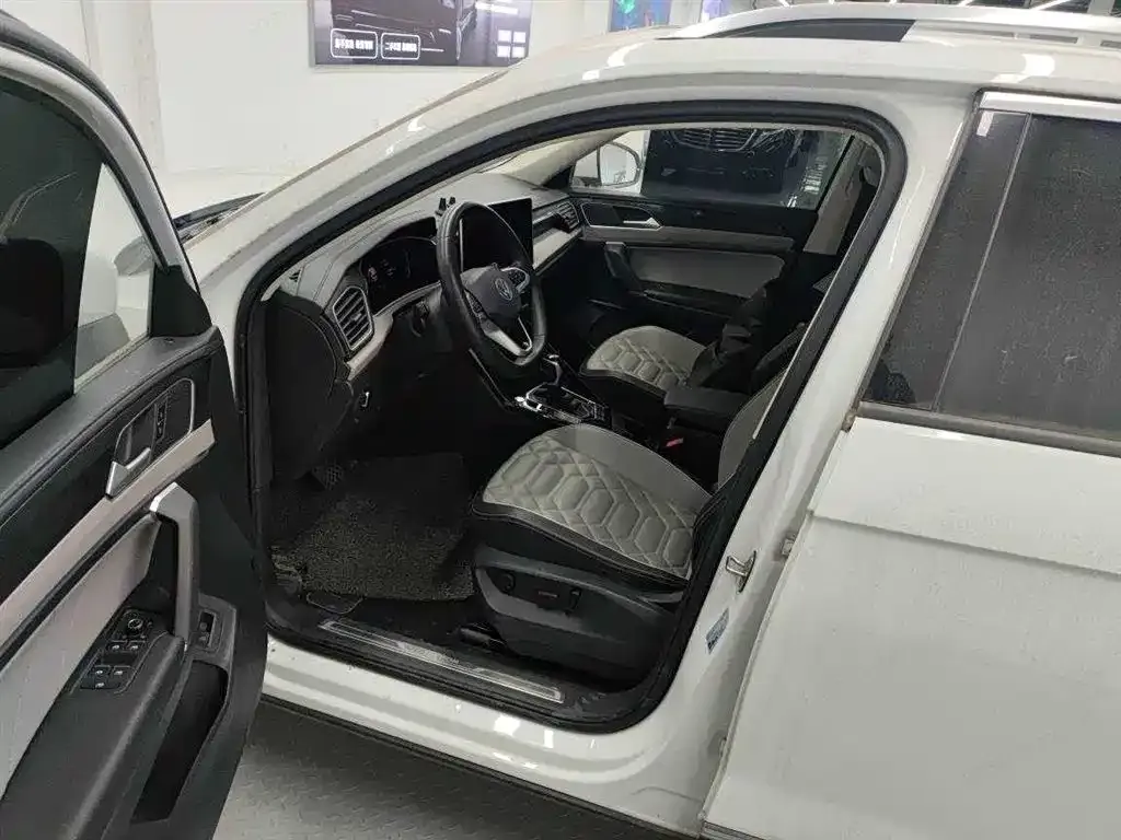 Volkswagen Tayron 2023 из CN, фото 5