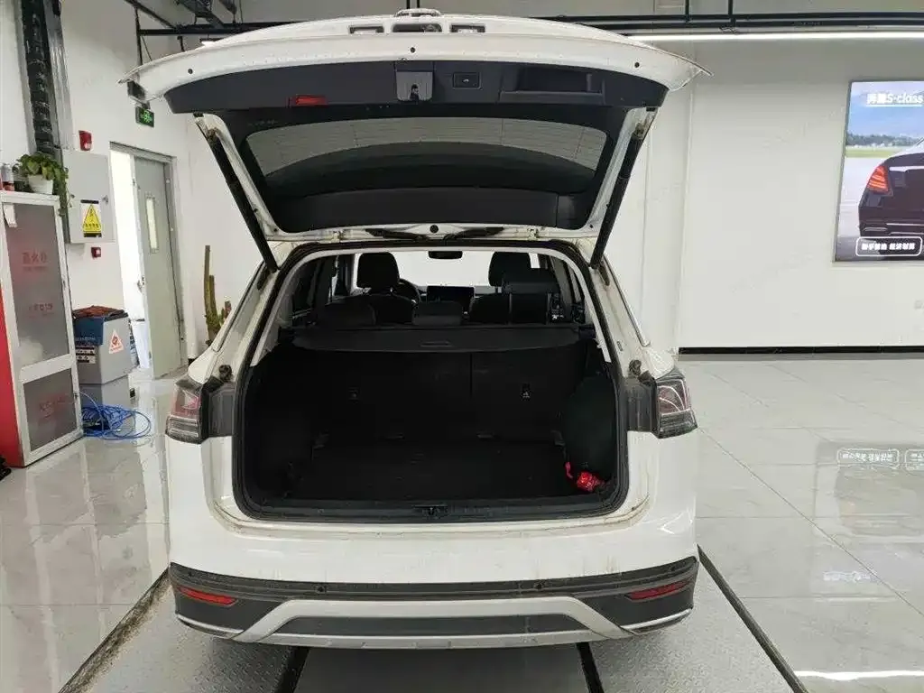 Volkswagen Tayron 2023 из CN, фото 6