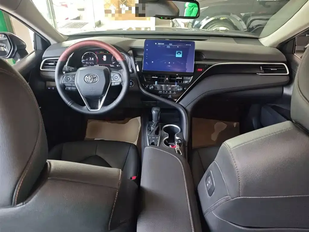 Toyota Camry 2021 из CN, фото 10