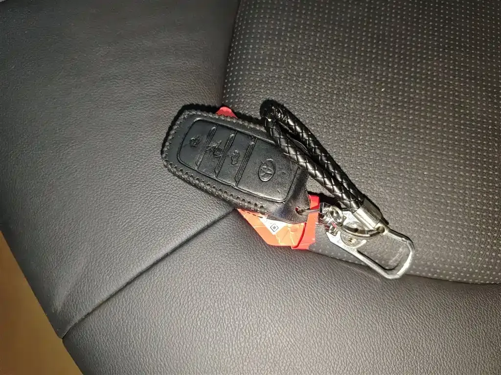 Toyota Camry 2021 из CN, фото 9