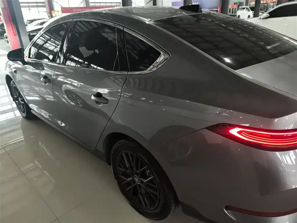 BYD Qin PLUS — фото 8