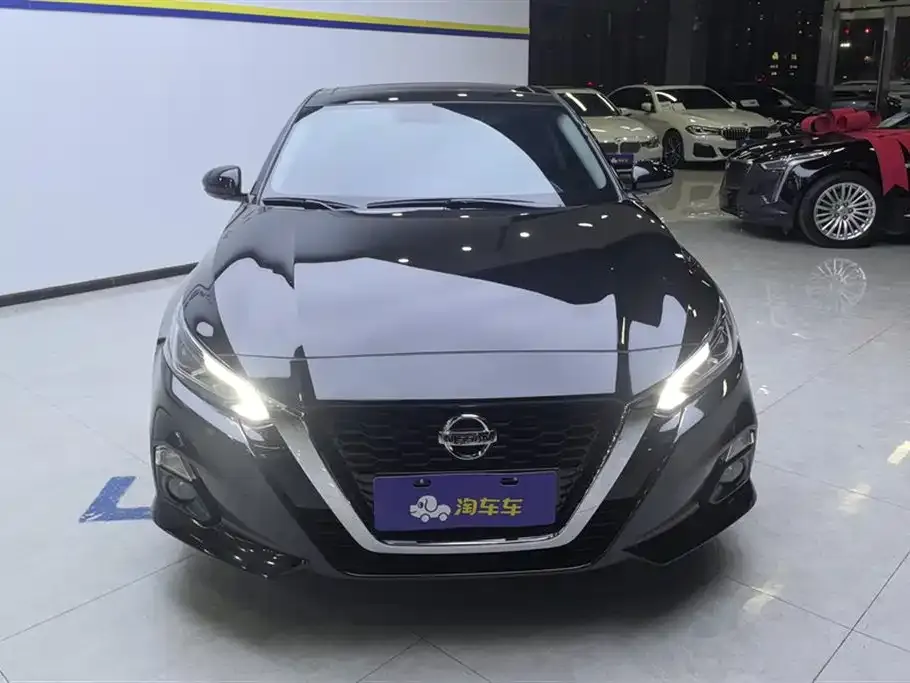 Nissan Teana 2023 из CN, фото 2