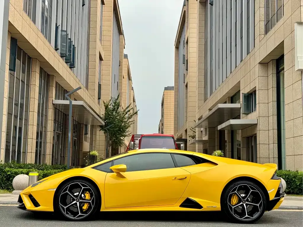 Lamborghini Huracan 2021 из CN, фото 6