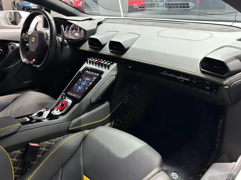Lamborghini Huracan 2021 из CN, фото 2