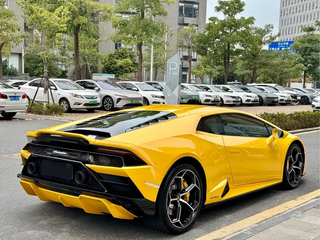 Lamborghini Huracan 2021 из CN, фото 10