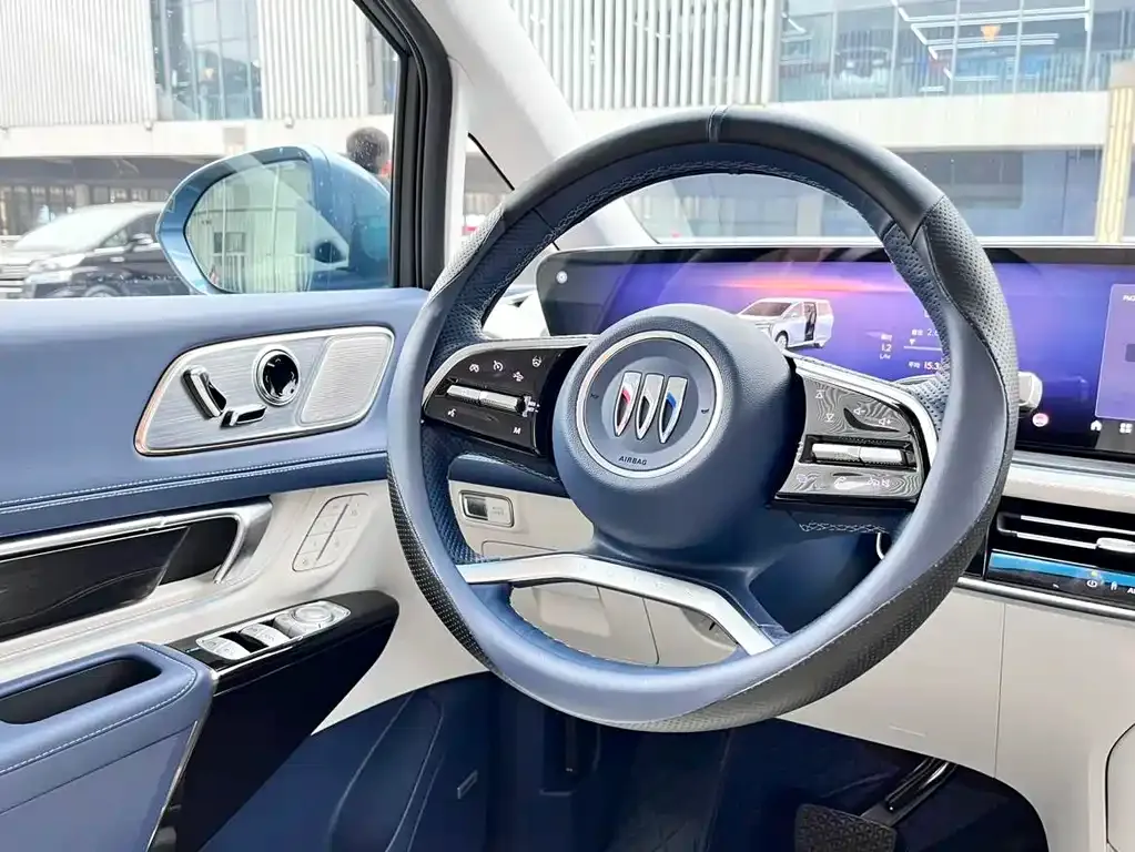 Buick Century 2024 из CN, фото 8
