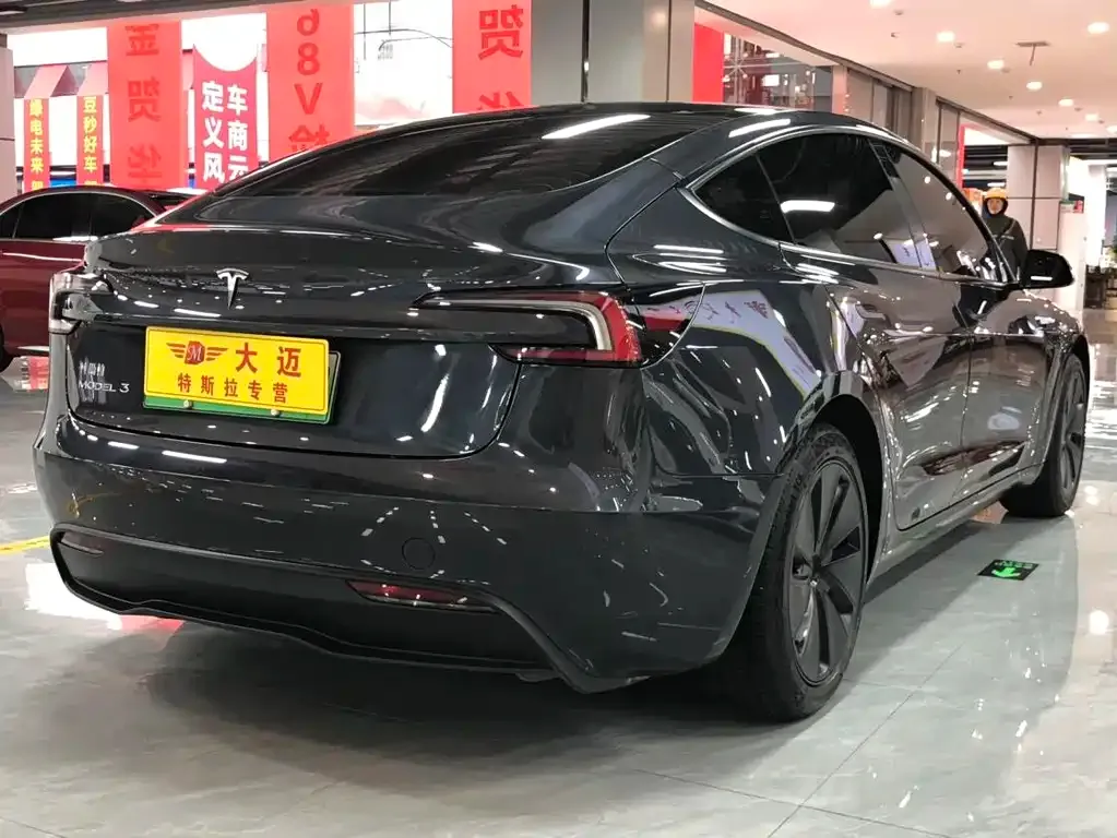 Tesla Model 3 2025 из CN, фото 10