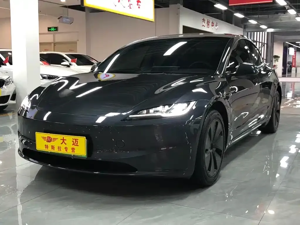 Tesla Model 3 2025 из CN, фото 5