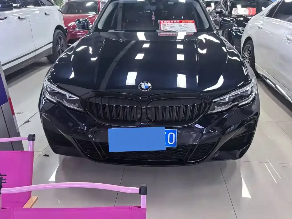 BMW 3 Series 2022 из CN, фото 2