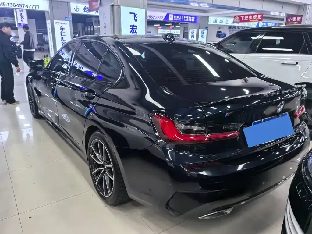 BMW 3 Series 2022 из CN, фото 6