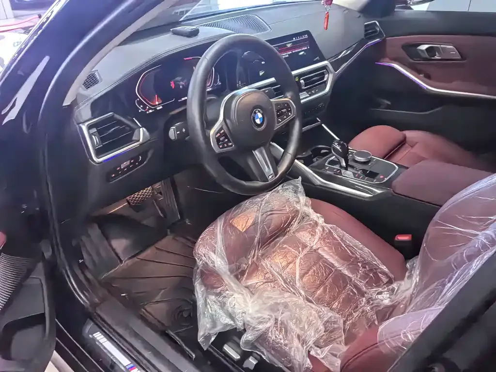 BMW 3 Series 2022 из CN, фото 8