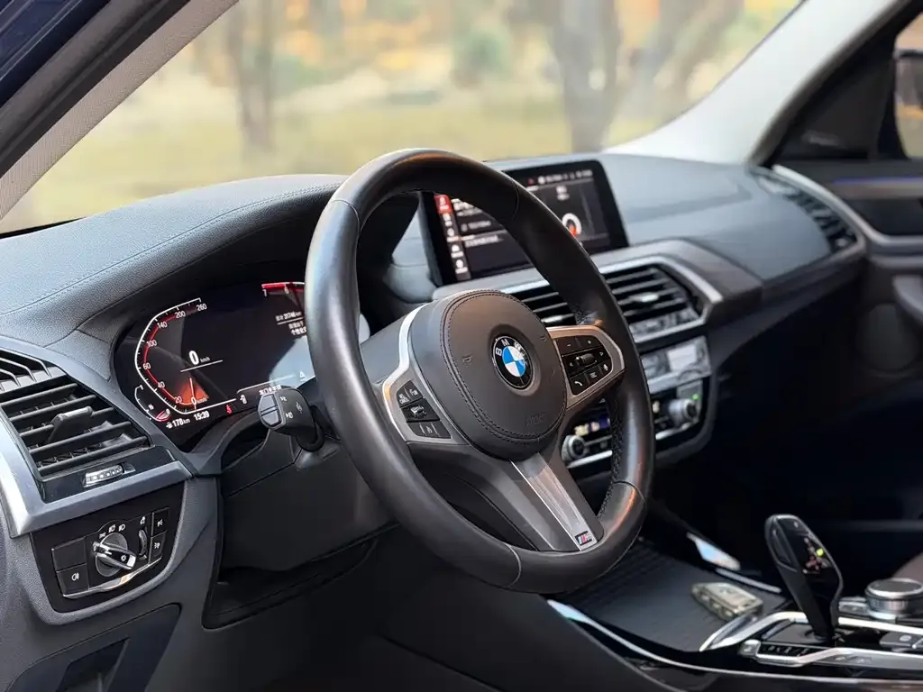 BMW X3 2021 из CN, фото 2