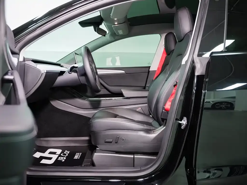 Tesla Model Y 2022 из CN, фото 7
