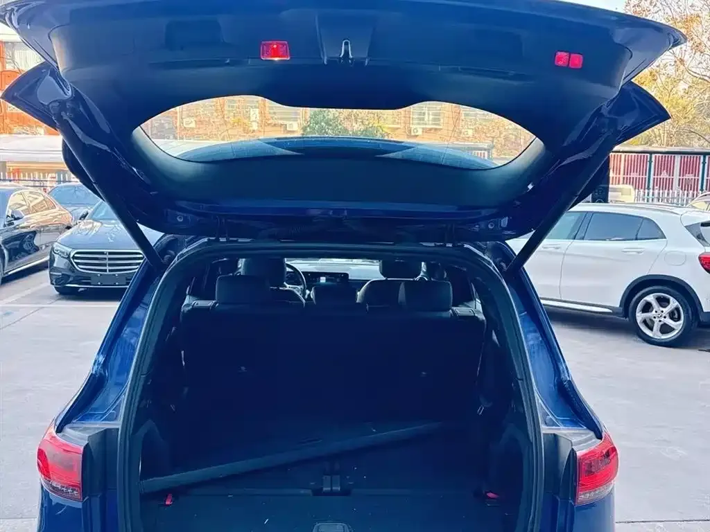 Mercedes-Benz EQB 2022 из CN, фото 8